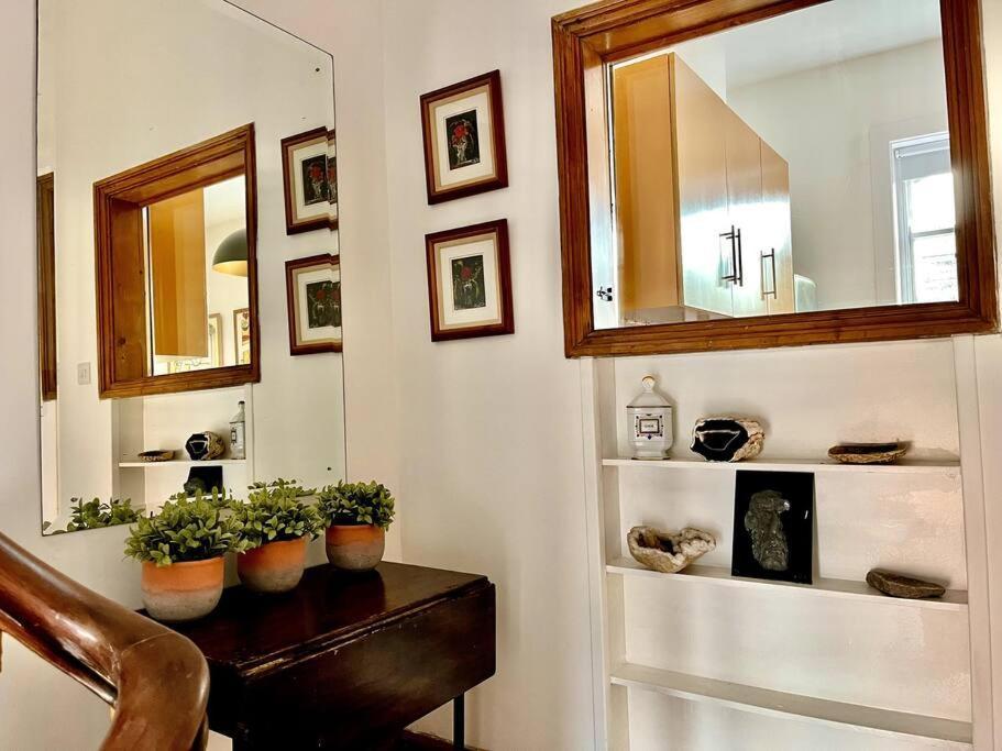 Charming City Townhouse Dublin Exterior photo